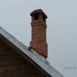 Печная труба - дымник, выдра На крыше.